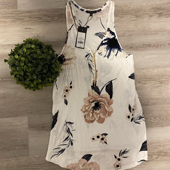 Blouse Tank - with tags! - Picture 1 of 2